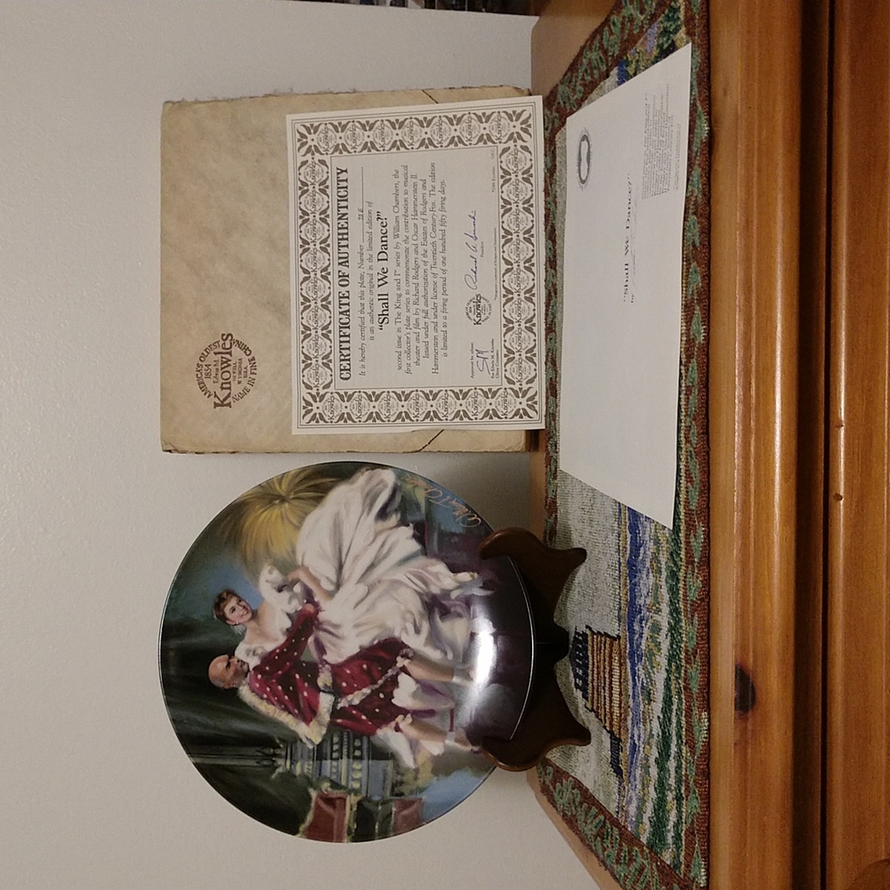 1985 Knowles The King and I "Shall We Dance?" Collectible Plate 8.5" in Box